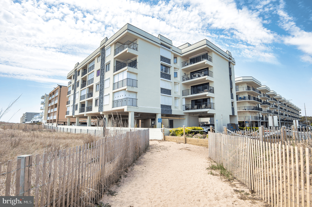 1 142ND ST #A106,OCEAN CITY,MD,21842,WORCESTER - 679500
