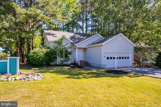 369 OCEAN PKWY, OCEAN PINES, MD, 21811