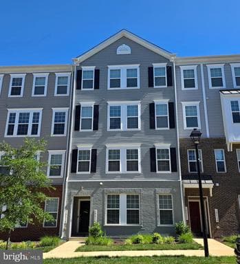 10518 JIM LOVELL LN, LANHAM, MD, 20706