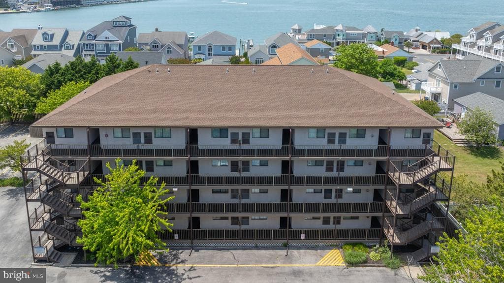 204 33rd St, Ocean City, MD 21842-6601, United States - 255000