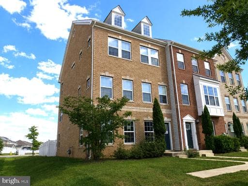 11240 St Luke Dr, White Plains, MD 20695, United States