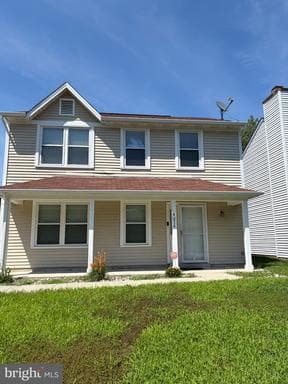 4074 Curlew Ct, Waldorf, MD 20603-4647, United States
