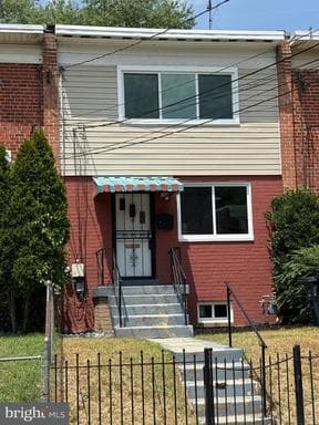 5826 JAMESTOWN RD, HYATTSVILLE, MD, 20782
