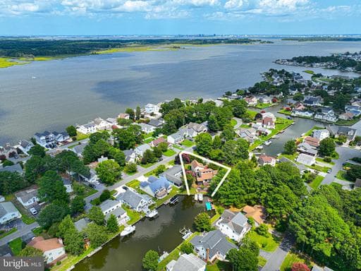 2 WINDJAMMER RD, OCEAN PINES, MD, 21811