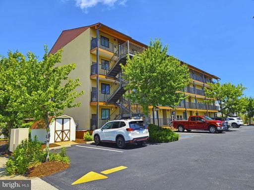 203 33RD ST #301, OCEAN CITY, MD, 21842