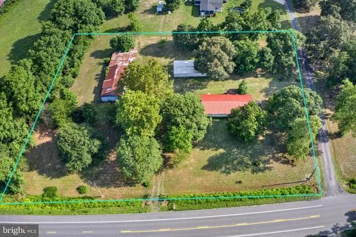 33997 E LINE RD, DELMAR, MD, 21875