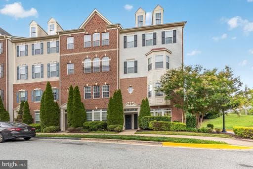 5774 VIRGINIA LN #64, OXON HILL, MD, 20745