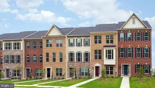 2621 CAMPUS WAY N, LANHAM, MD, 20706
