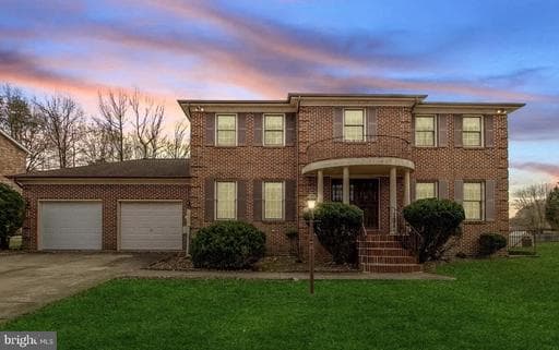 716 Sero Estates Dr, Fort Washington, MD 20744-6077, United States