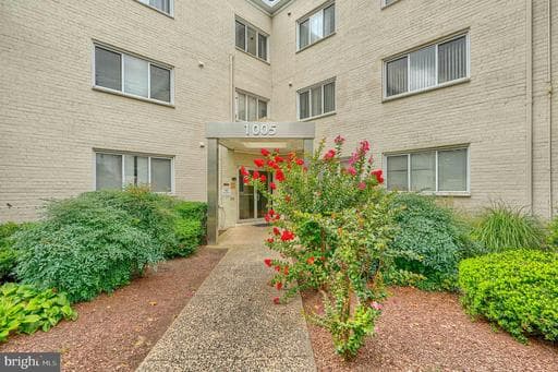 1005 CHILLUM RD #302, HYATTSVILLE, MD, 20782