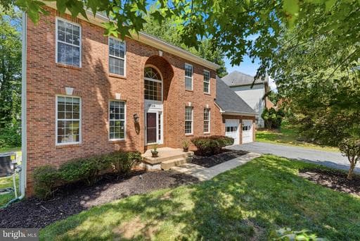 12106 Quick Fox Ln, Bowie, MD 20720-4320, United States