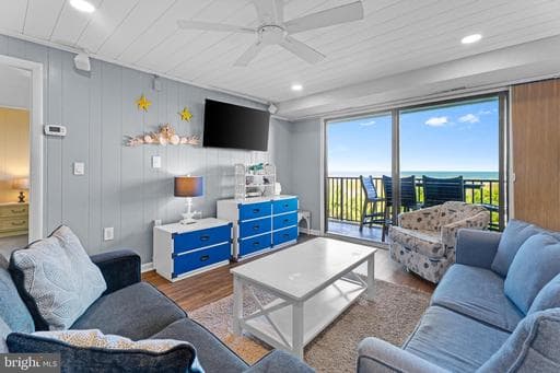 10 81ST ST #209, OCEAN CITY, MD, 21842