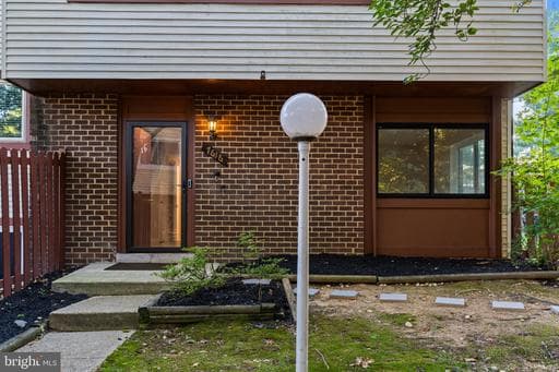 7616 Woodbine Dr, Laurel, MD 20707-5391, United States