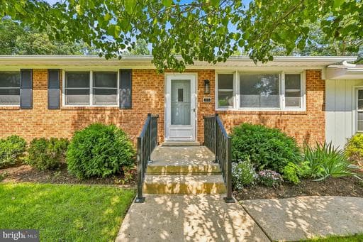 8618 LANTERN LN, CLINTON, MD, 20735