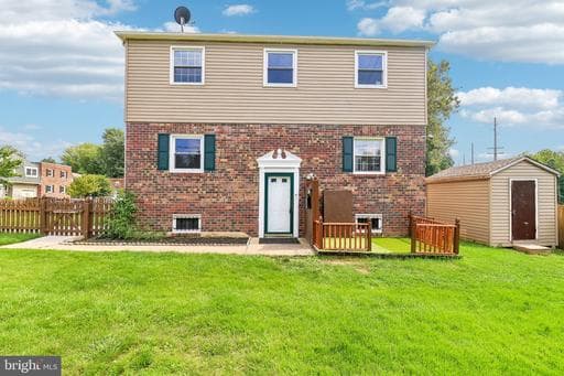 7303 Calder Dr, Capitol Heights, MD 20743-3419, United States