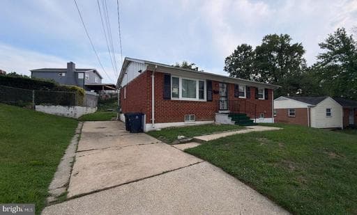 7215 GIDDINGS DR, CAPITOL HEIGHTS, MD, 20743
