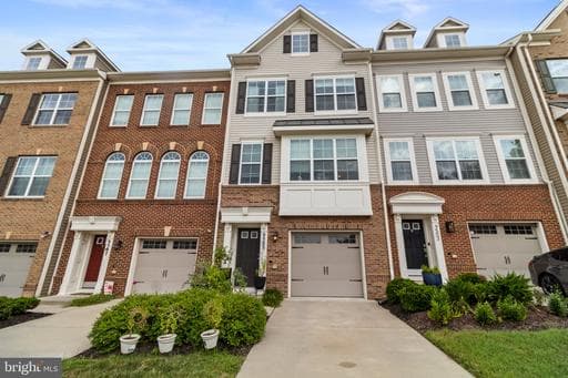 9505 Sycamore Grv, Upper Marlboro, MD 20772-2698, United States
