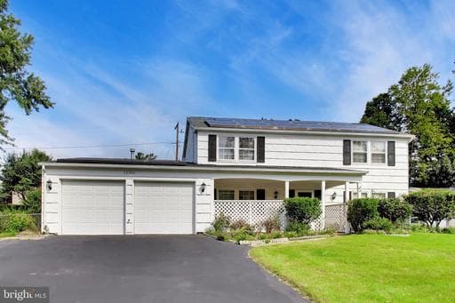 12306 Rockledge Dr, Bowie, MD 20715-3237, United States