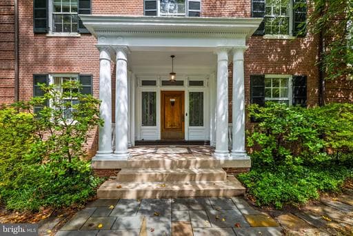 8 CLUB RD, BALTIMORE, MD, 21210