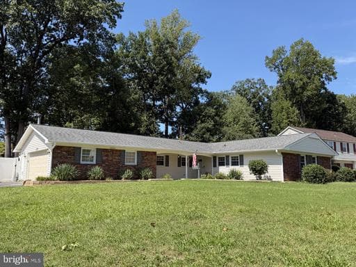 12929 Victoria Heights Dr, Bowie, MD 20715-3017, United States