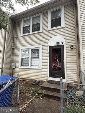 807 Showell Ct, Baltimore, MD 21202-5648, United States