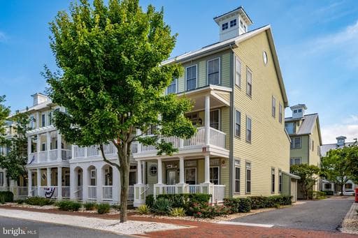 25 Beach Walk Ln, Ocean City, MD 21842-5246, United States