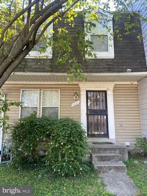 5421 Ingleboro Ct, Capitol Heights, MD 20743-3019, United States