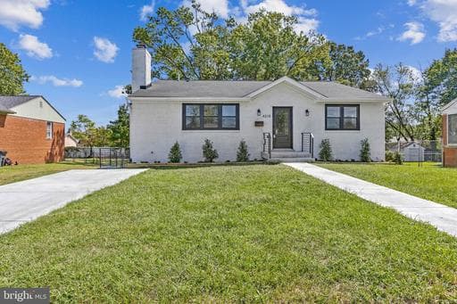 4318 Sheldon Ave, Temple Hills, MD 20748-1836, United States