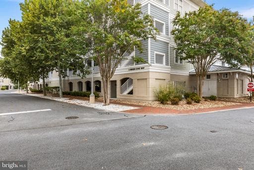 2 Hidden Cove Way, Ocean City, MD 21842-5289, United States
