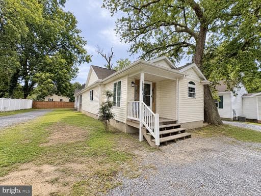 30445 Oak St, Princess Anne, MD 21853-1326, United States