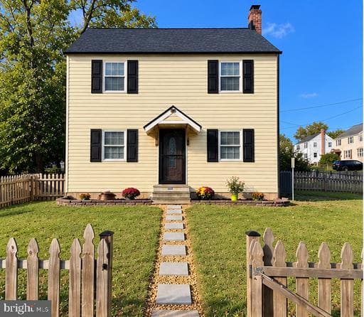 21762 N Essex Dr, Lexington Park, MD 20653-6602, United States