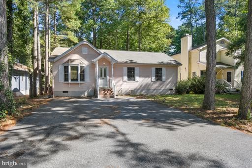 129 High Sheriff Trl, Ocean Pines, MD 21811-2046, United States