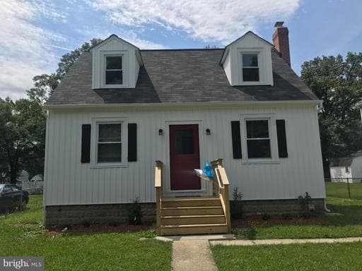 6613 Gateway Blvd, District Heights, MD 20747-2247, United States