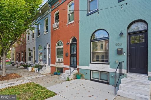 903 N Montford Ave, Baltimore, MD 21205-1231, United States