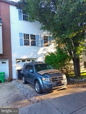 7005 Migliori Ct, District Heights, MD 20747-1761, United States