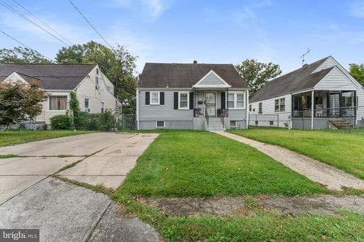 6703 Halleck St, District Heights, MD 20747-2265, United States