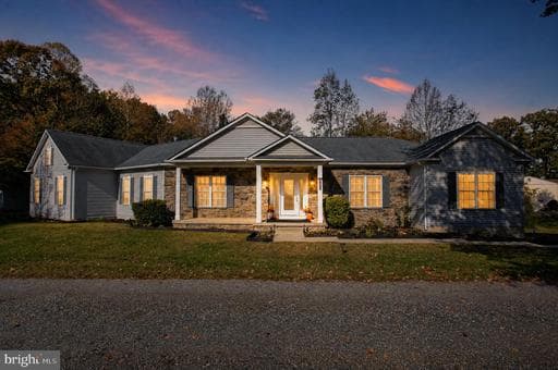 18213 Aquasco Rd, Brandywine, MD 20613-3909, United States
