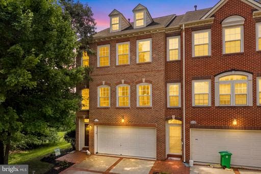 14727 Argos Pl, Upper Marlboro, MD 20774-8867, United States